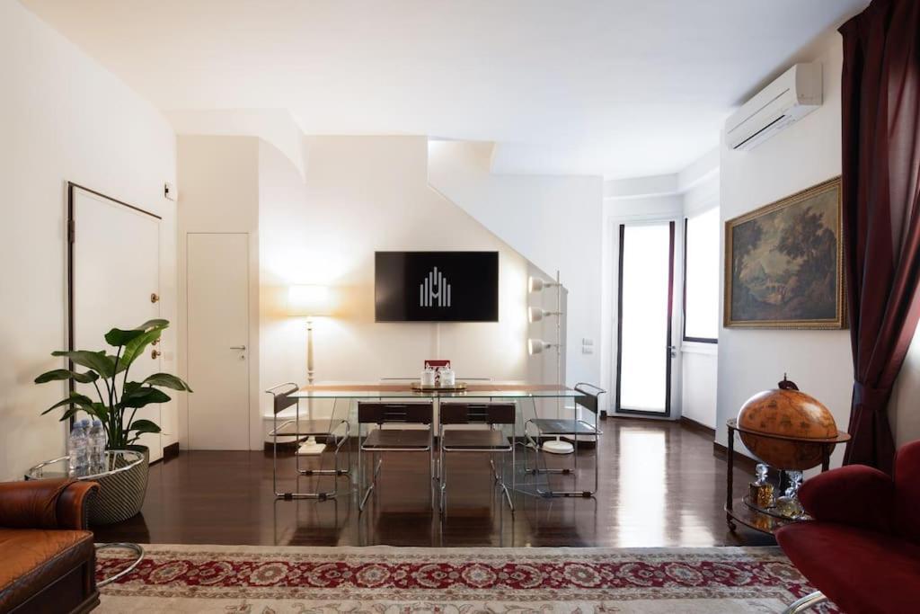 Spiga Duplex Suites By Montenapoleone Living Milão Exterior foto
